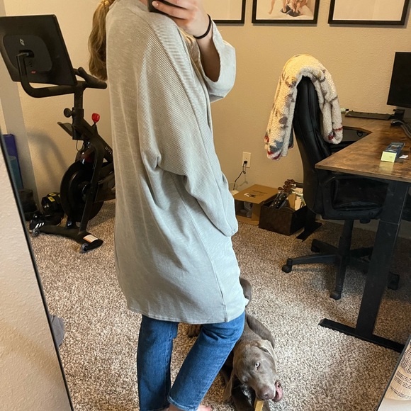 Never worn Donni cardigan - Picture 2 of 4